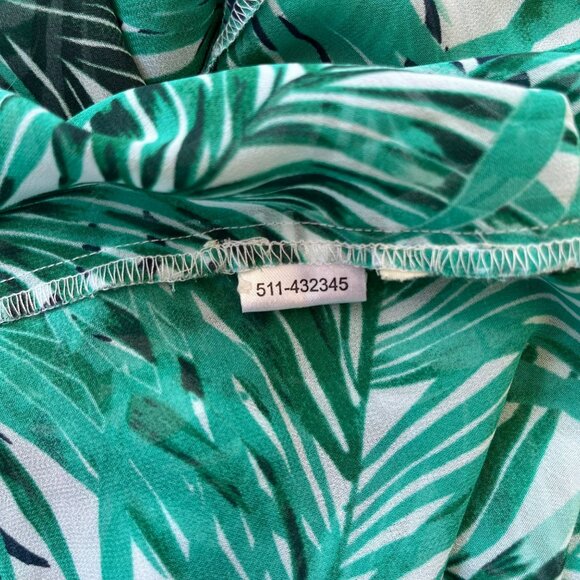 Ann Taylor Factory Size S Women's Camisole Top Tropical Leaves Beachy Oversize - Picture 6 of 8